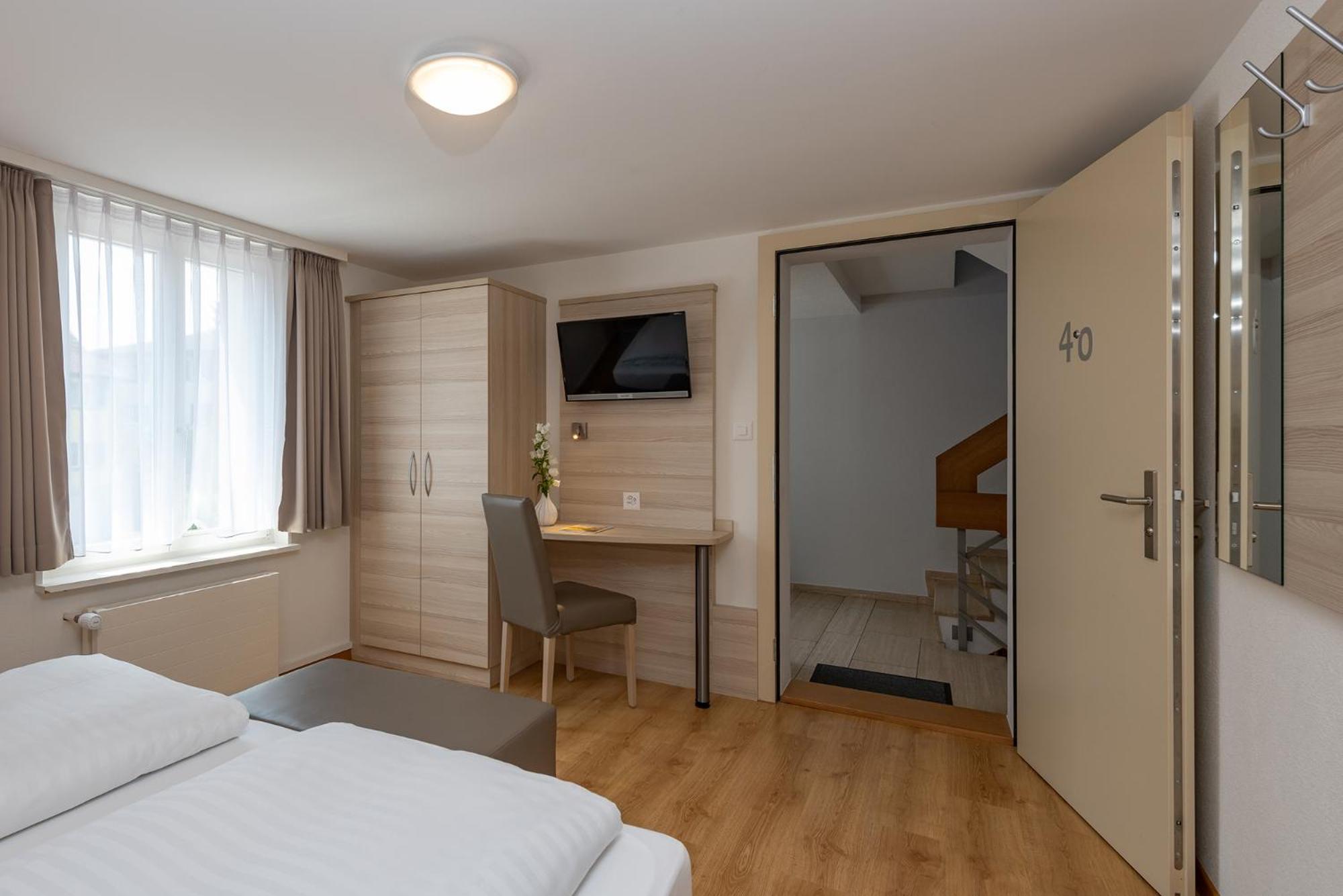Hotel Garni Roessli Wittenbach Luaran gambar