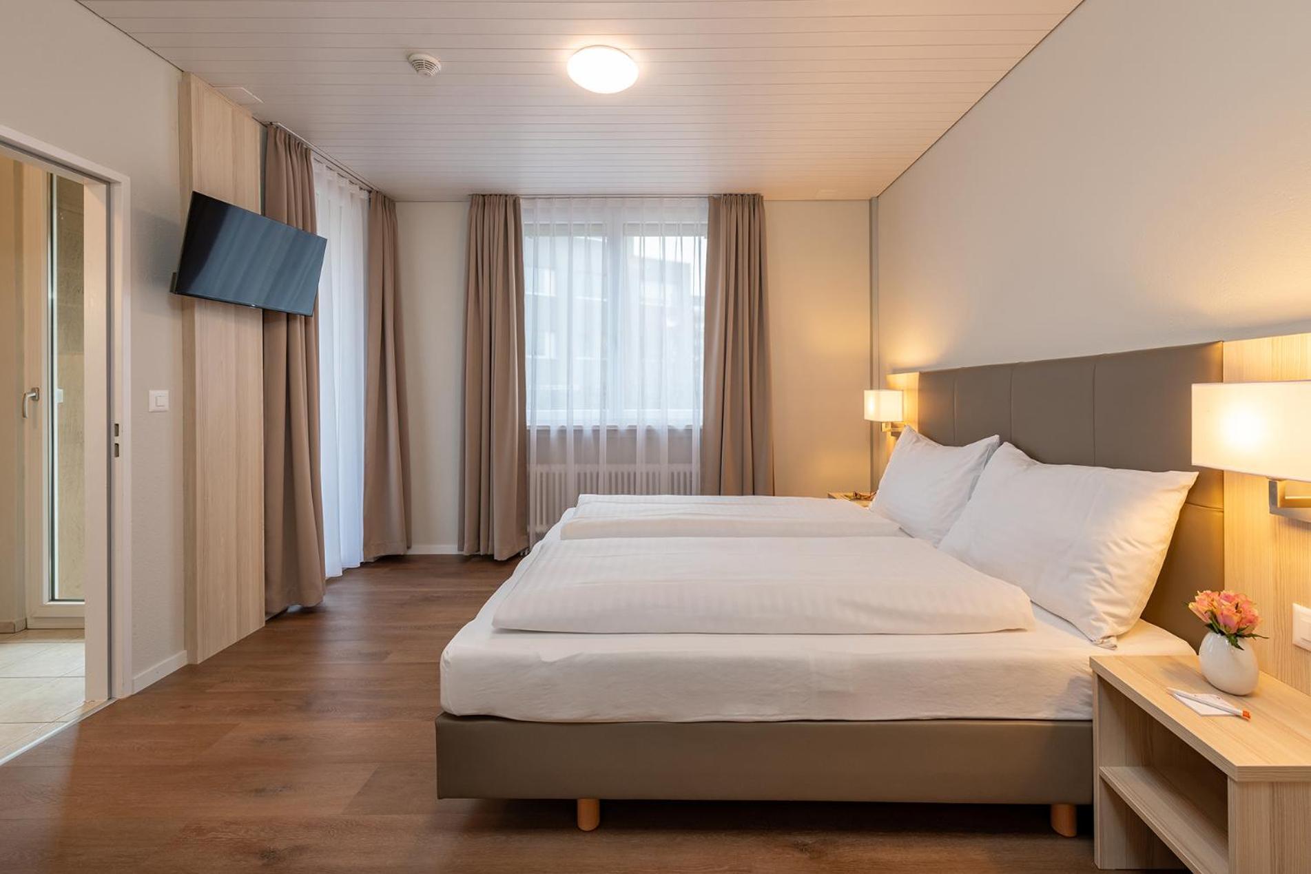 Hotel Garni Roessli Wittenbach Luaran gambar