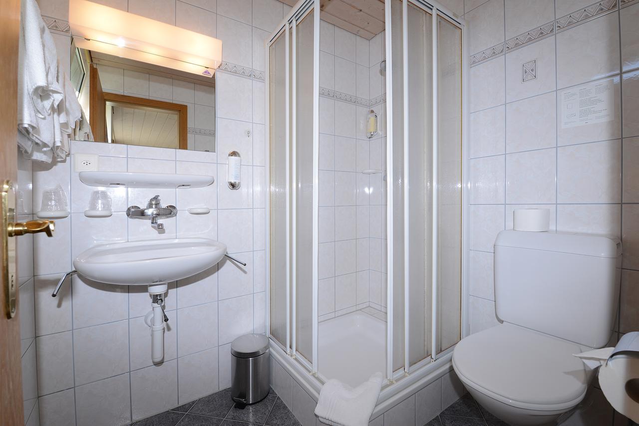 Hotel Garni Roessli Wittenbach Luaran gambar